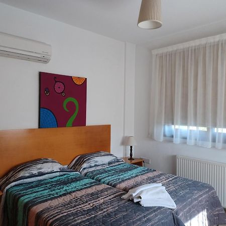 C & A Hotel Apartments Polis Buitenkant foto